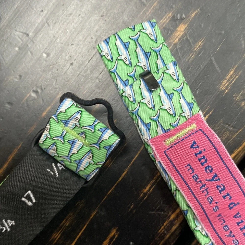 Vineyard Vines School of Sharks Bow Tie